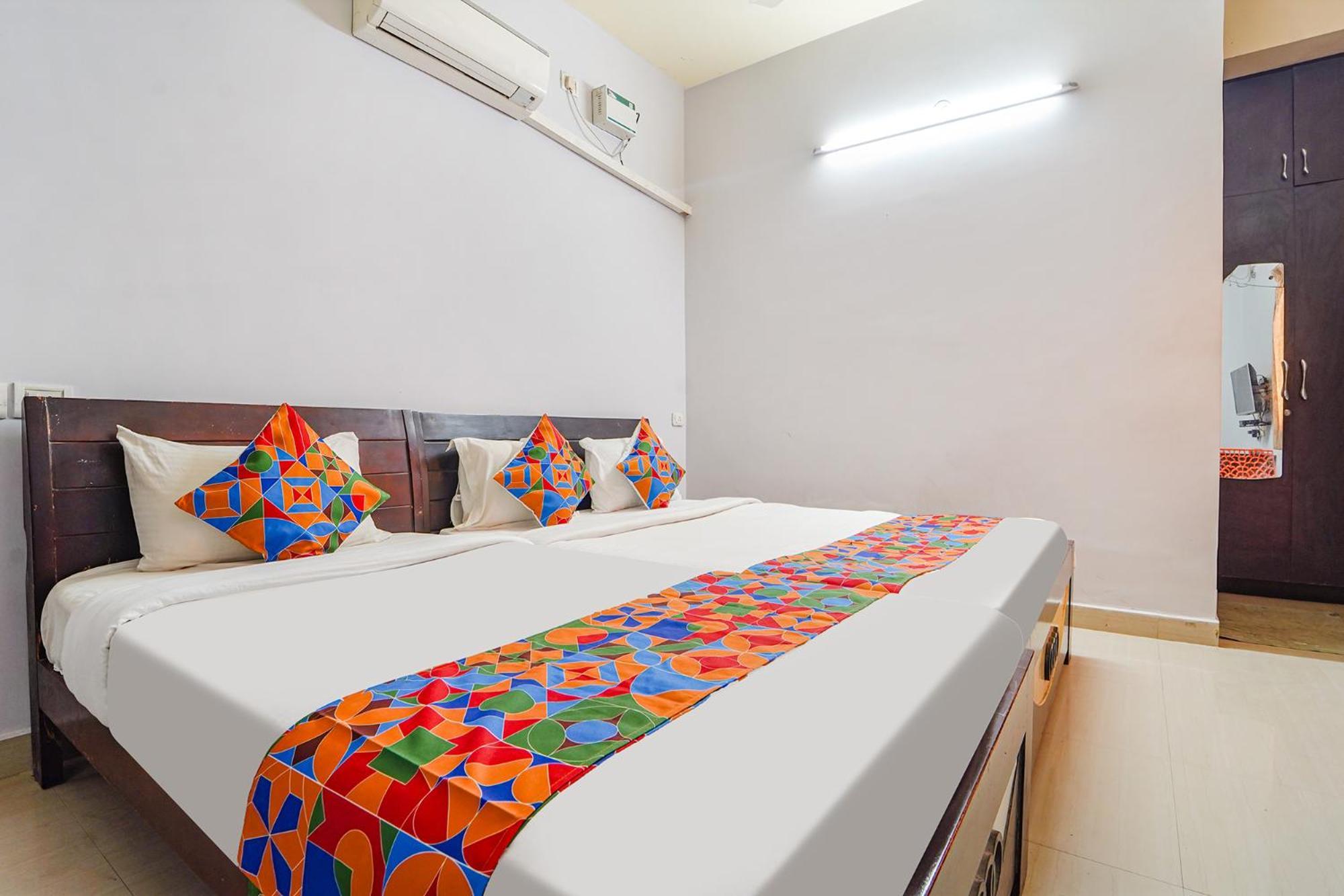Fabexpress Its South East Residency Hotel Siruseri Luaran gambar