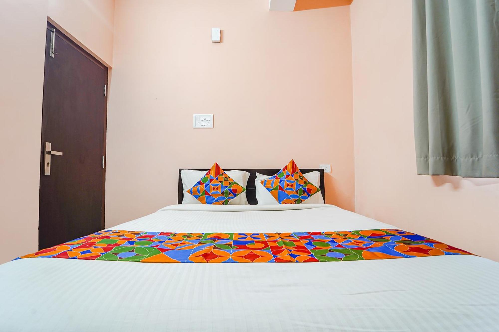 Fabexpress Its South East Residency Hotel Siruseri Luaran gambar